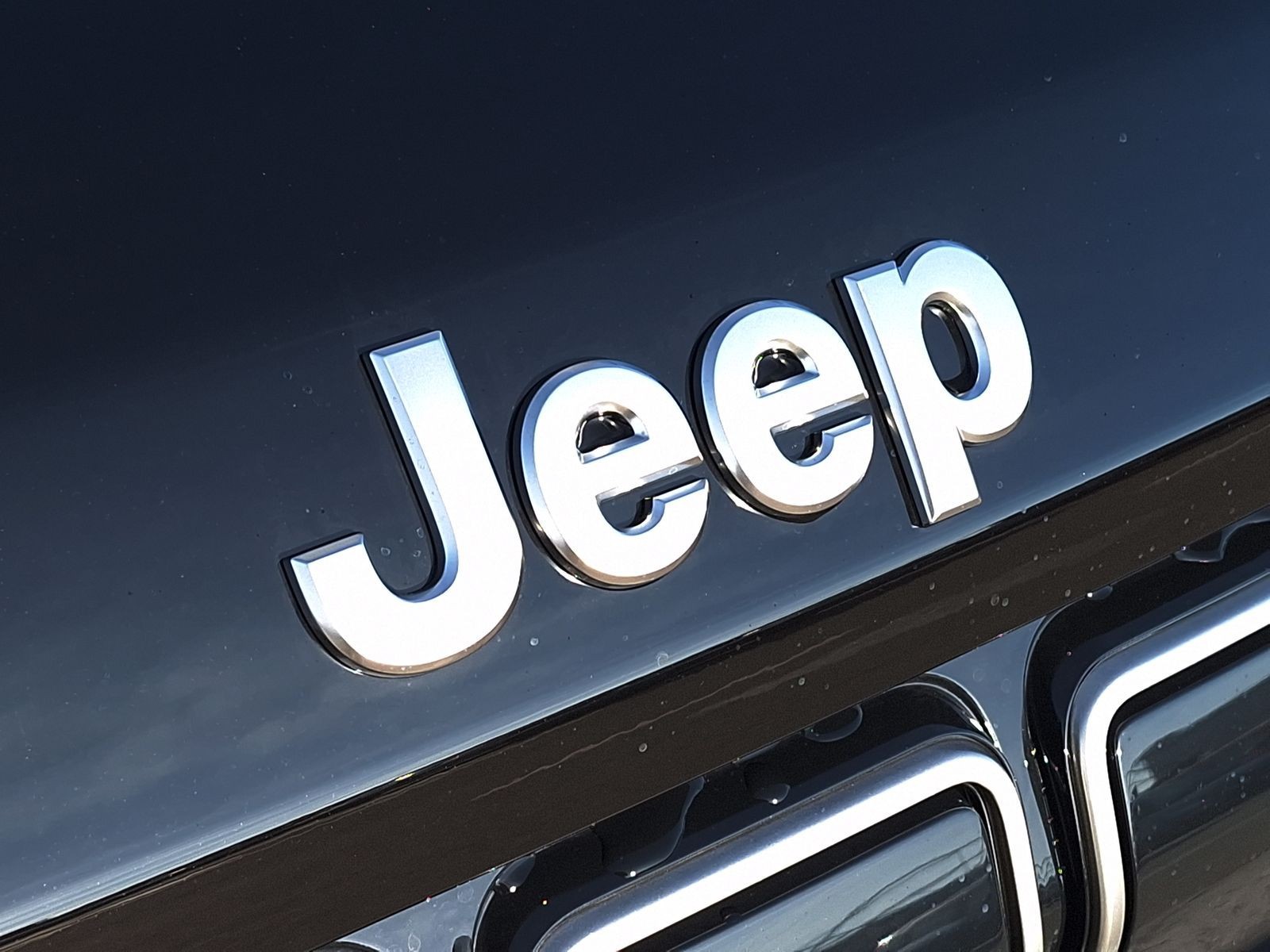 24 - Jeep Avenger 1.2 turbo 100cv summit fwd