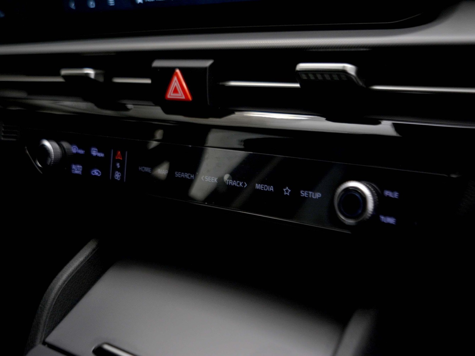 11 - Kia Sportage 1.6 t-gdi hev style 2wd at6