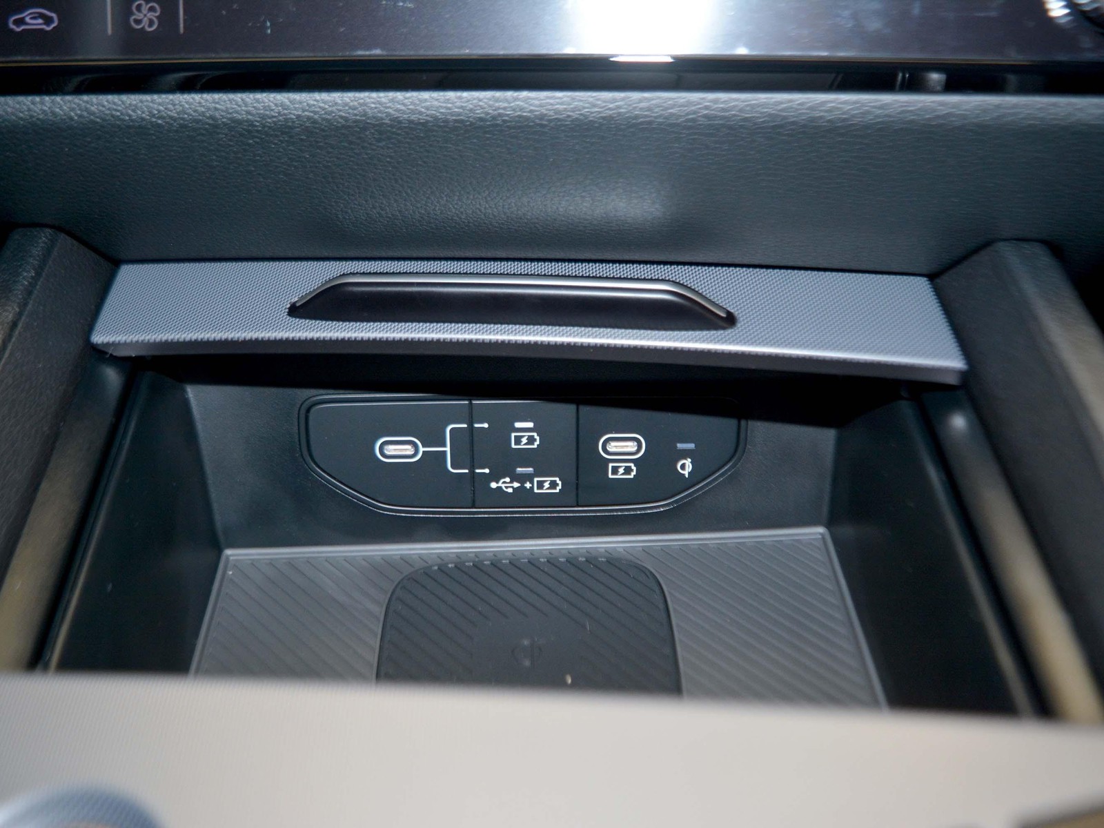 20 - Kia Sportage 1.6 t-gdi hev style 2wd at6