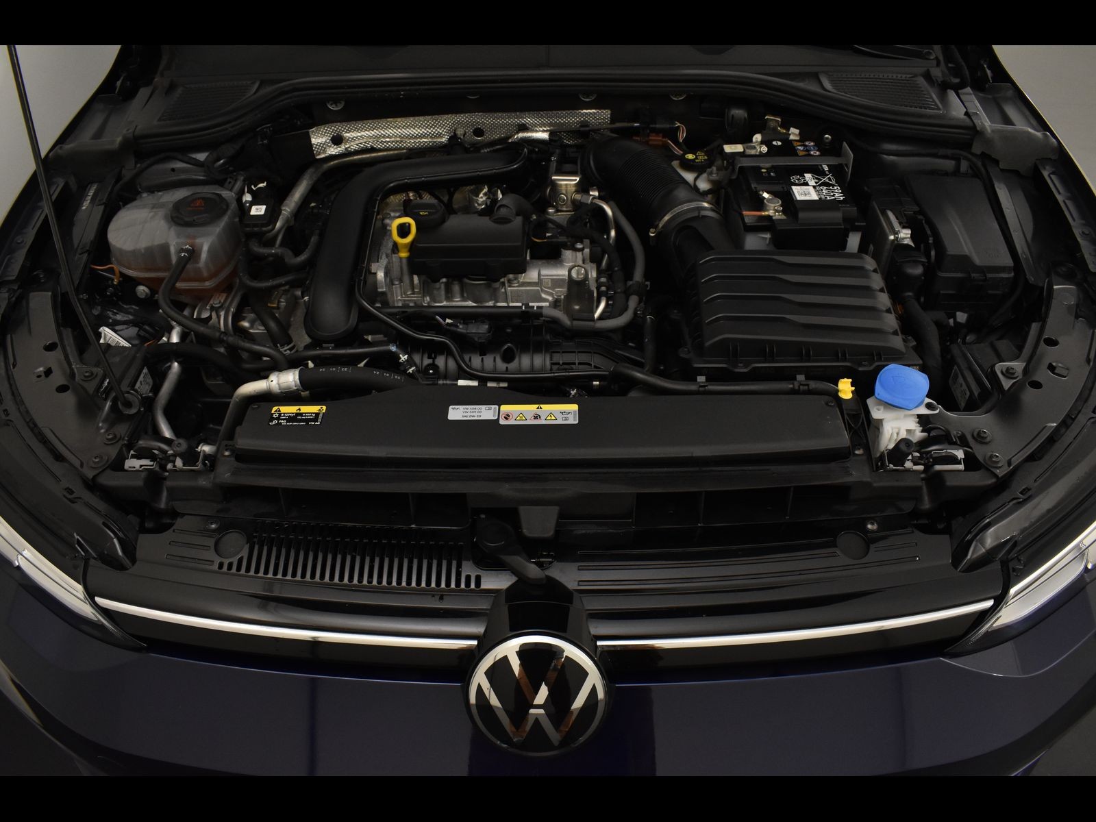 11 - Volkswagen Golf 1.0 etsi evo 110cv life dsg