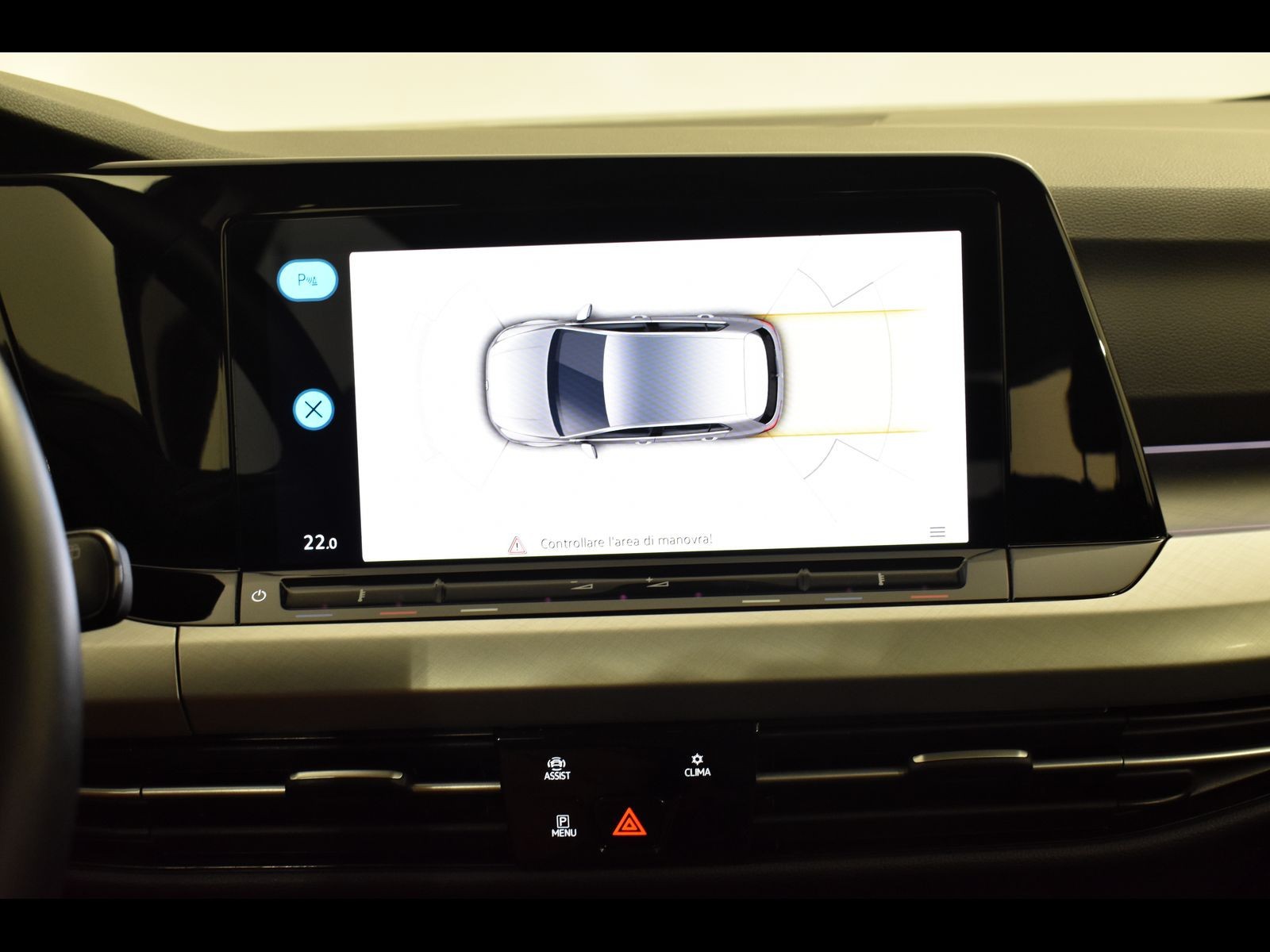 23 - Volkswagen Golf 1.0 etsi evo 110cv life dsg