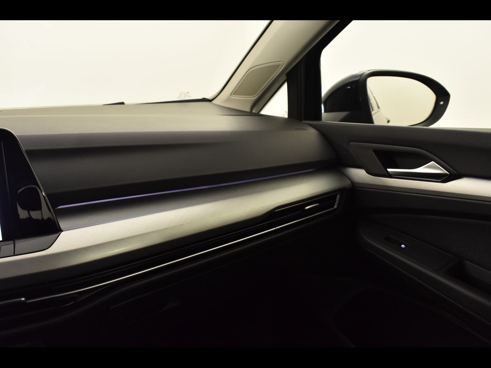 24 - Volkswagen Golf 1.0 etsi evo 110cv life dsg