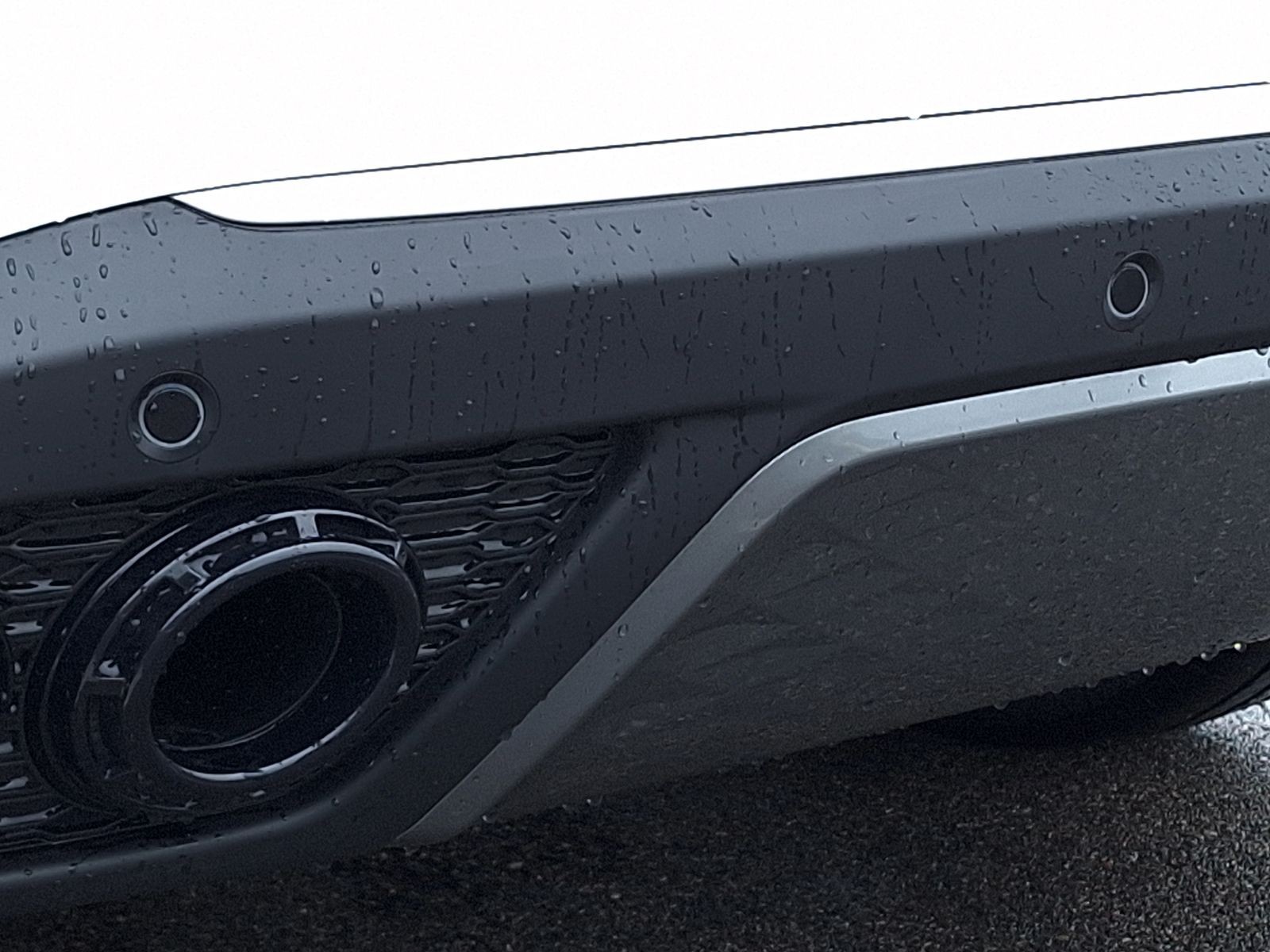 23 - Omoda 9 PHEV 1.5TGDI - Trazione AWD DHT3 Premium (AWD) - Interni Rosso