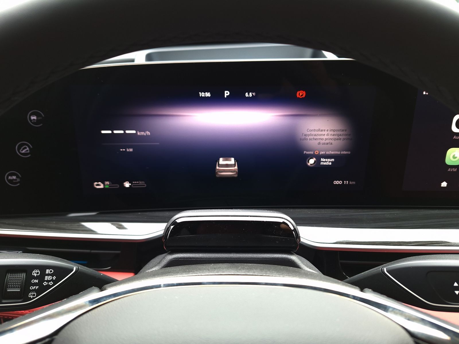 10 - Omoda 9 PHEV 1.5TGDI - Trazione AWD DHT3 Premium (AWD) - Interni Rosso