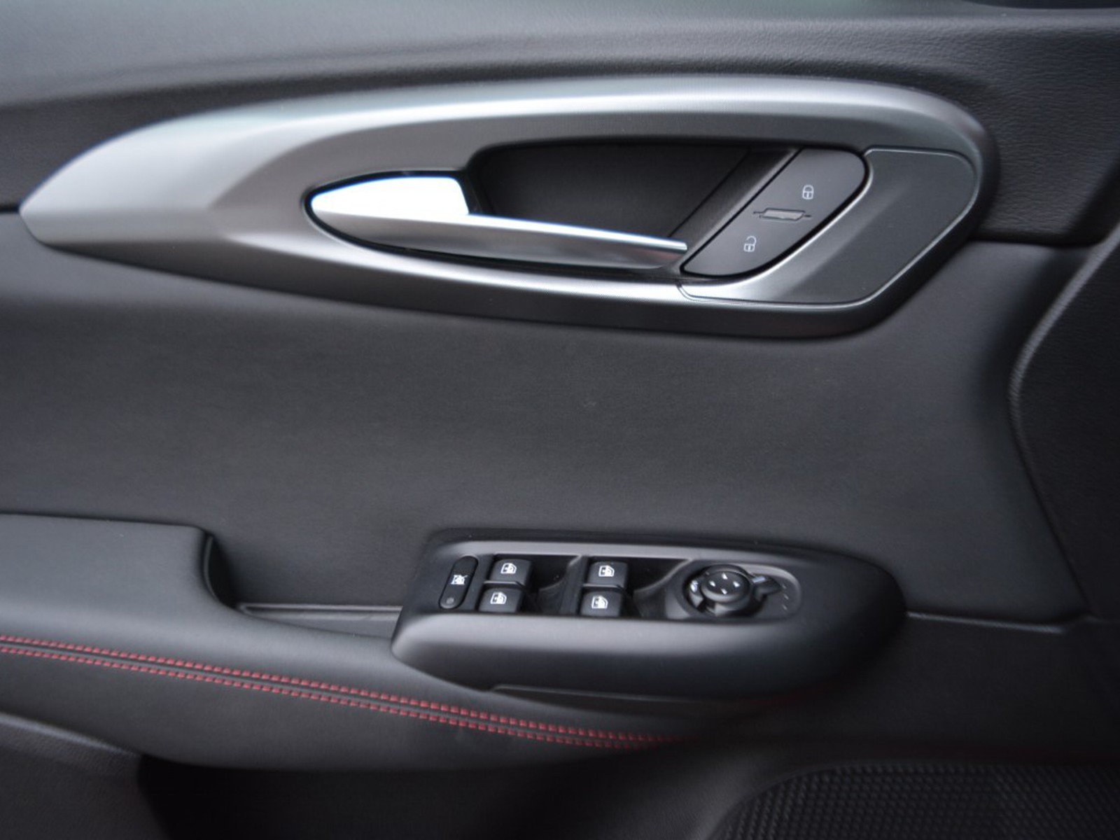 14 - Alfa Romeo Tonale 1.5 hybrid 160cv veloce tct7