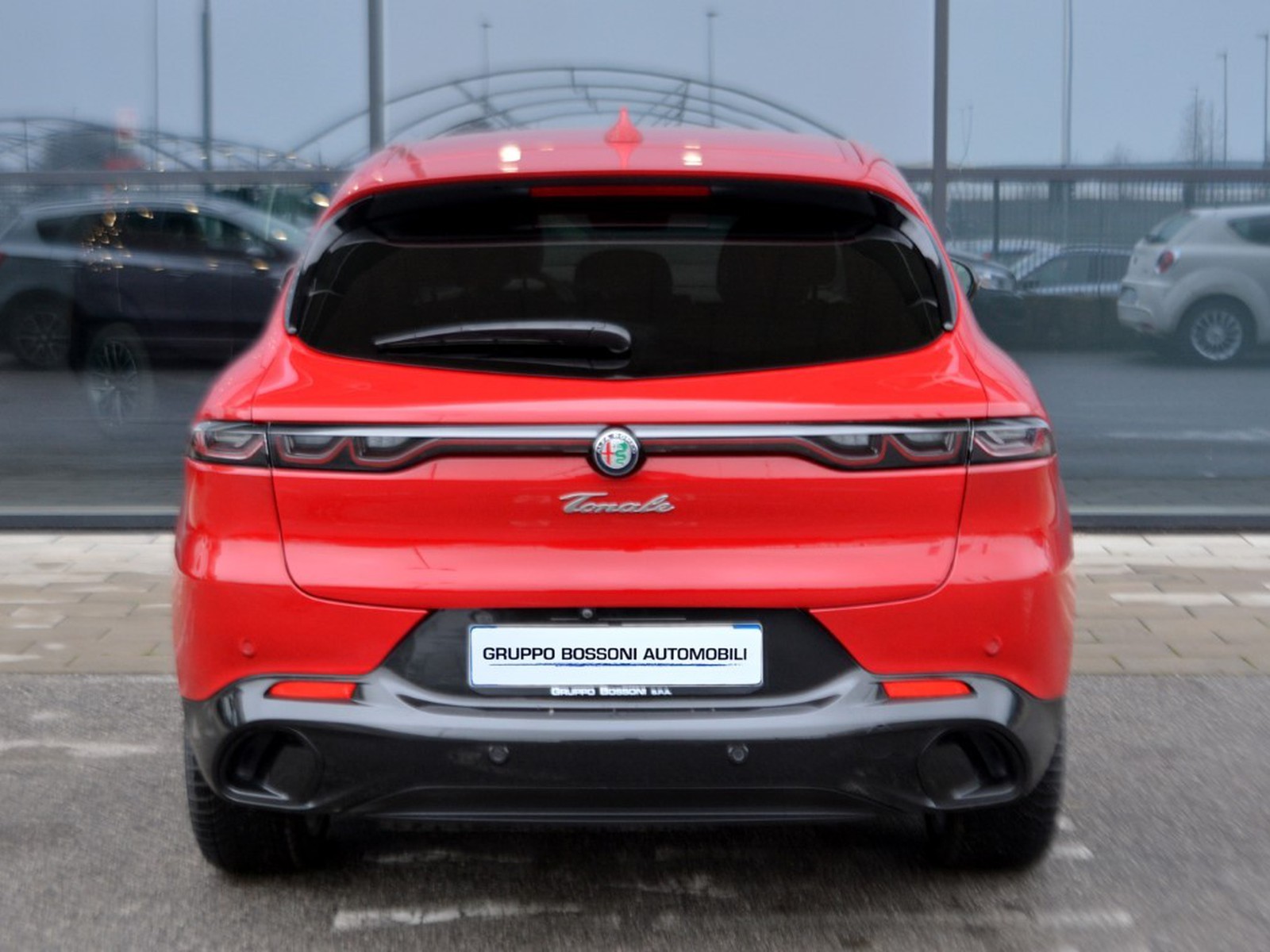 4 - Alfa Romeo Tonale 1.5 hybrid 160cv veloce tct7