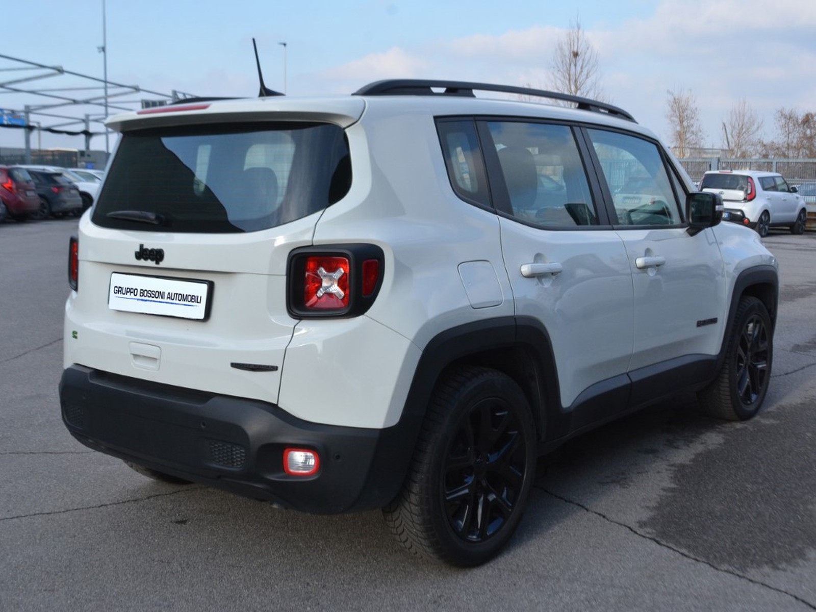 3 - Jeep Renegade 1.5 turbo t4 mhev 130cv limited 2wd