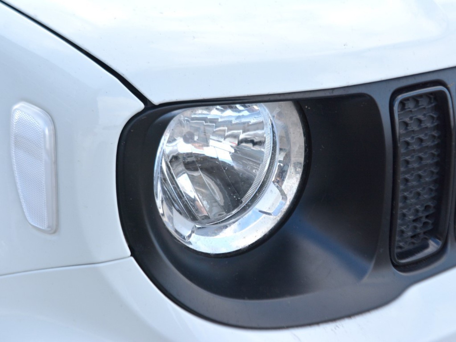 23 - Jeep Renegade 1.5 turbo t4 mhev 130cv limited 2wd