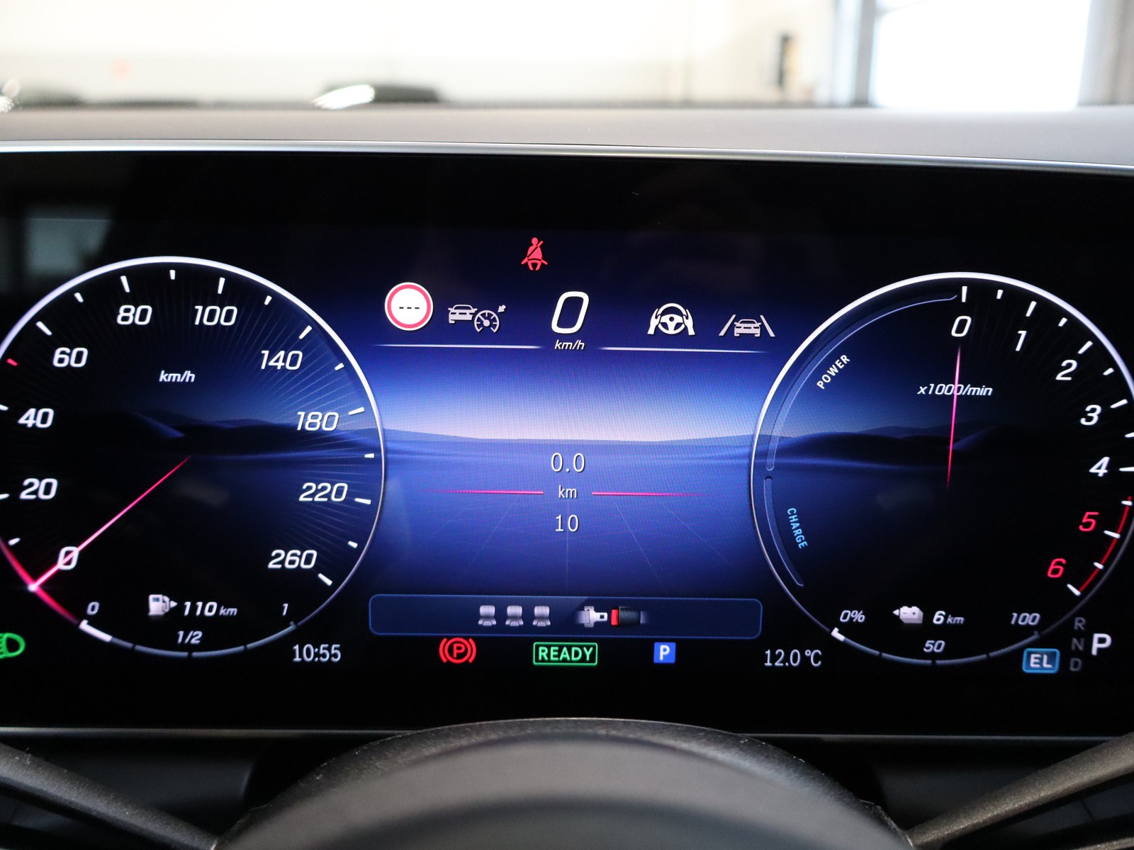 9 - Mercedes GLC coupe 300 de plug in hybrid amg line premium tech 4matic 9g-tronic