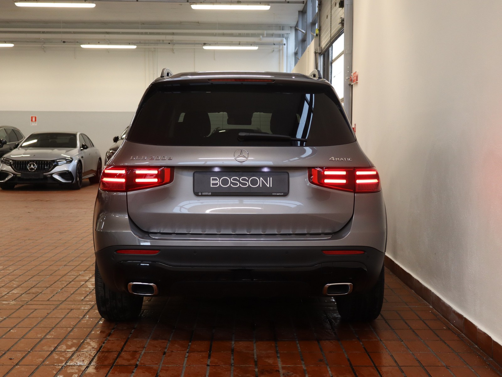 6 - Mercedes GLB 200 d progressive advanced plus 4matic 8g-dct