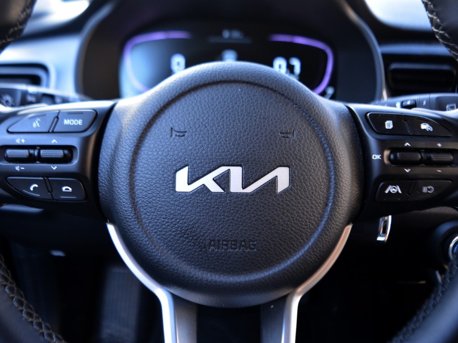 16 - Kia Stonic 1.2 mpi 79cv style