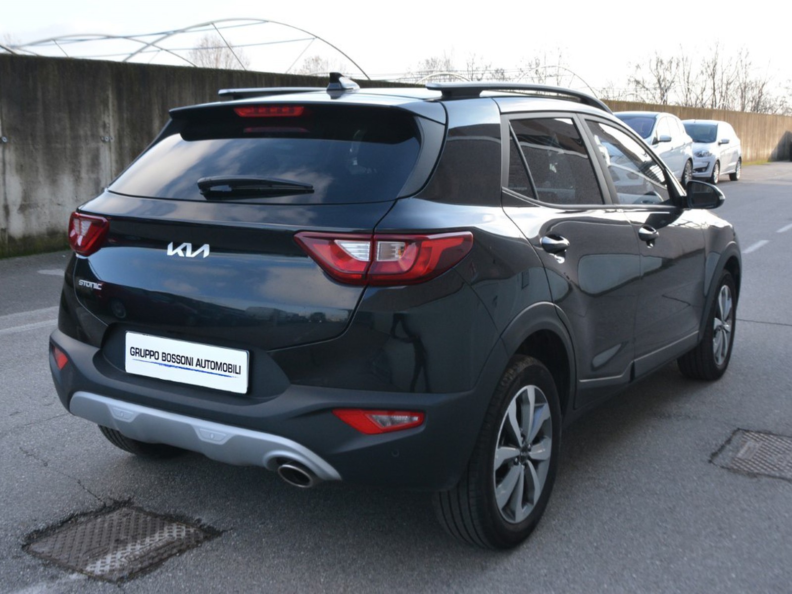 3 - Kia Stonic 1.2 mpi 79cv style