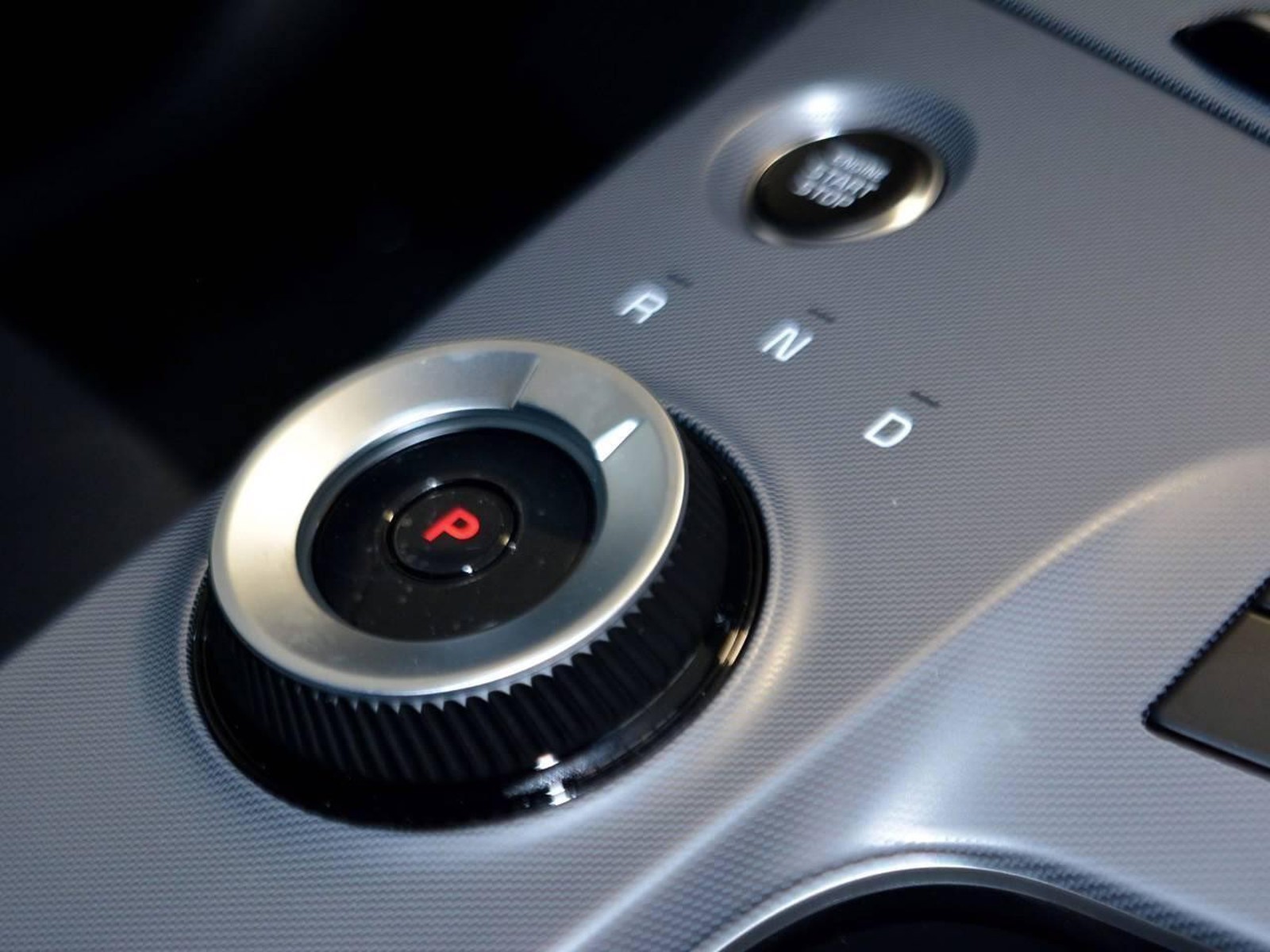 17 - Kia Sportage 1.6 t-gdi hev style 2wd at6