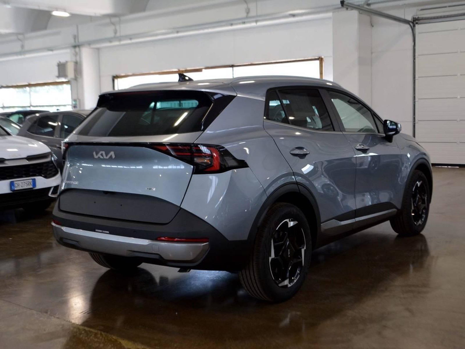 3 - Kia Sportage 1.6 t-gdi hev style 2wd at6