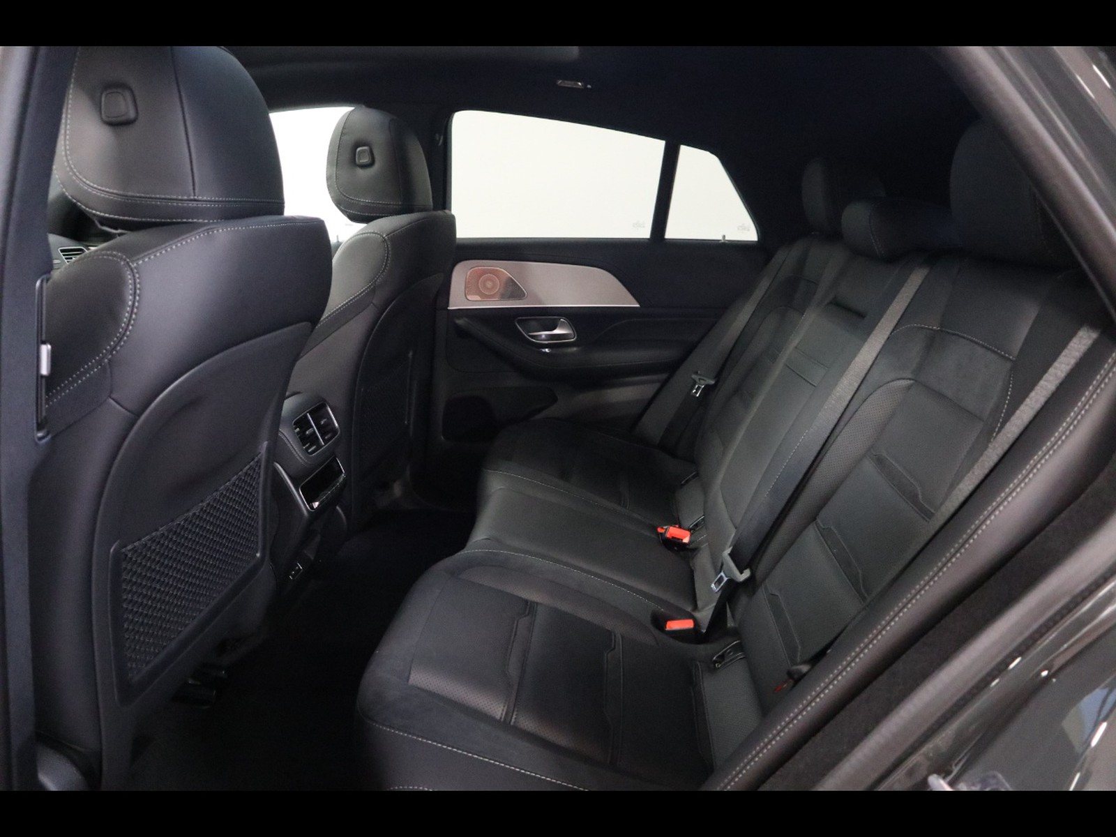 8 - AMG GLE amg coupe 53 amg line premium plus 4matic+ speedshift tct