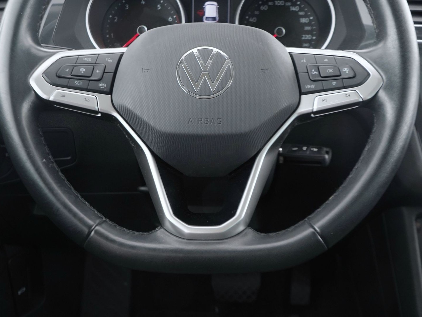 15 - Volkswagen Tiguan 1.5 tsi act 150cv life dsg