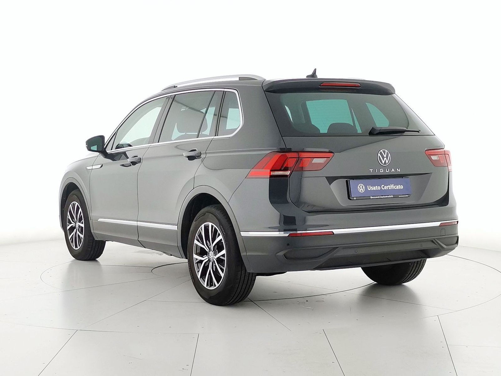 4 - Volkswagen Tiguan 1.5 tsi act 150cv life dsg