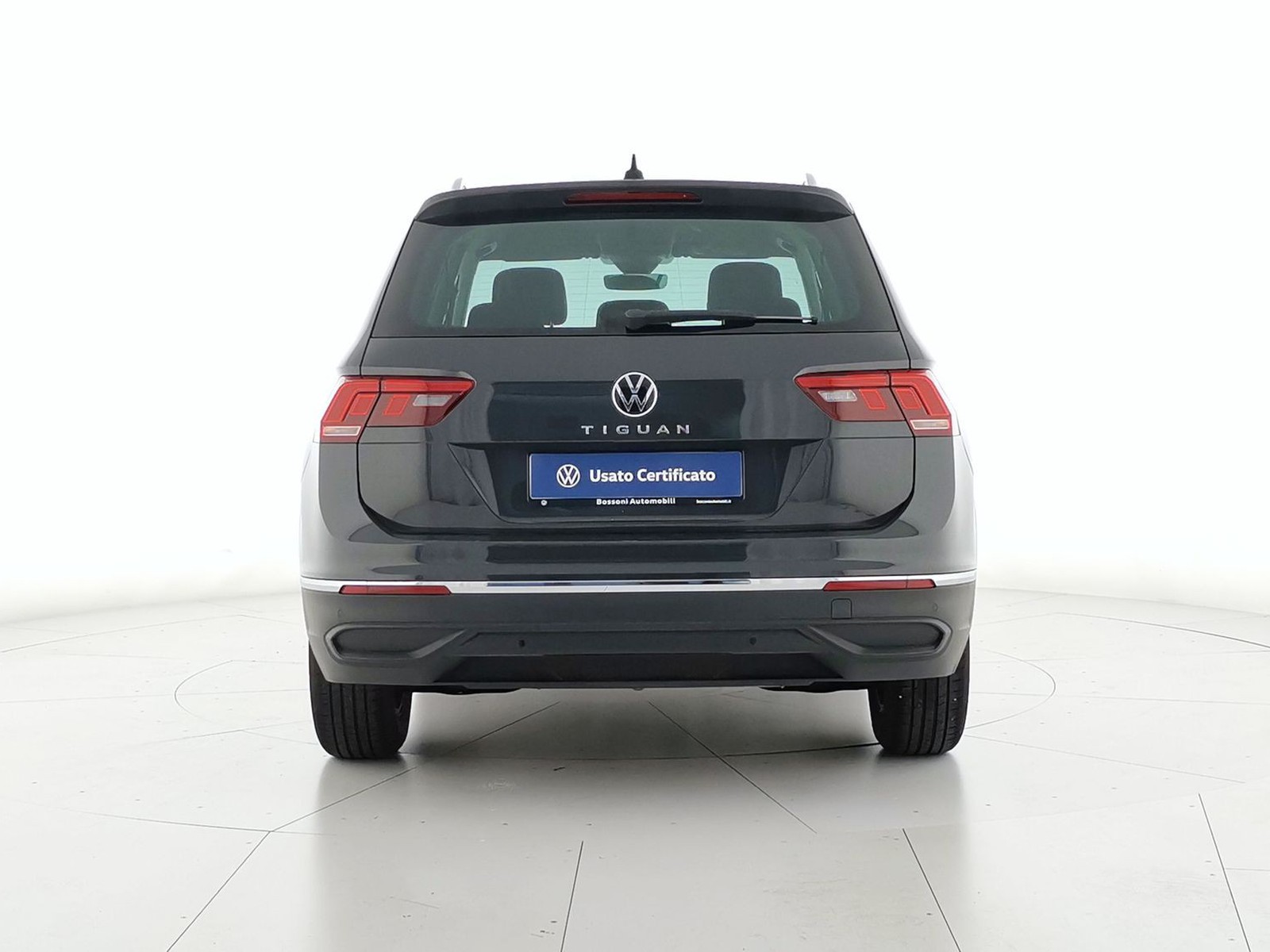 5 - Volkswagen Tiguan 1.5 tsi act 150cv life dsg