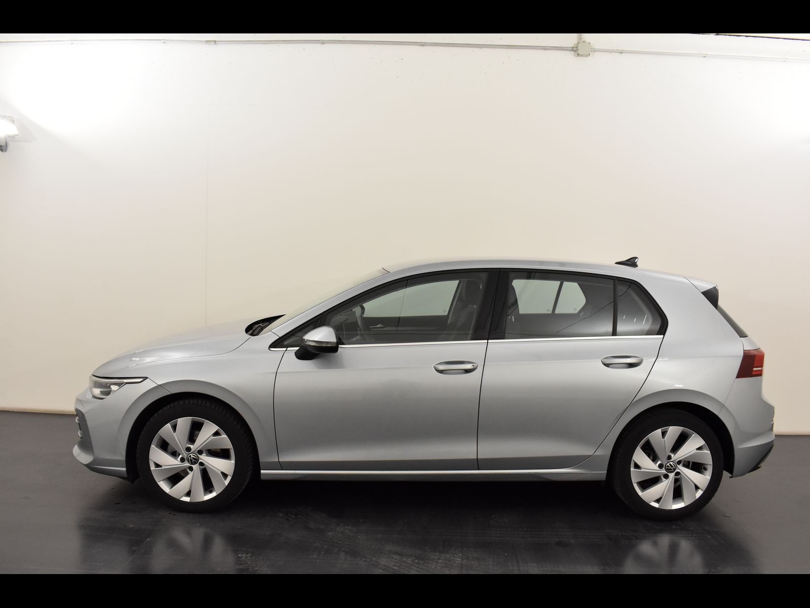 3 - Volkswagen Golf 2.0 tdi scr 150cv style dsg