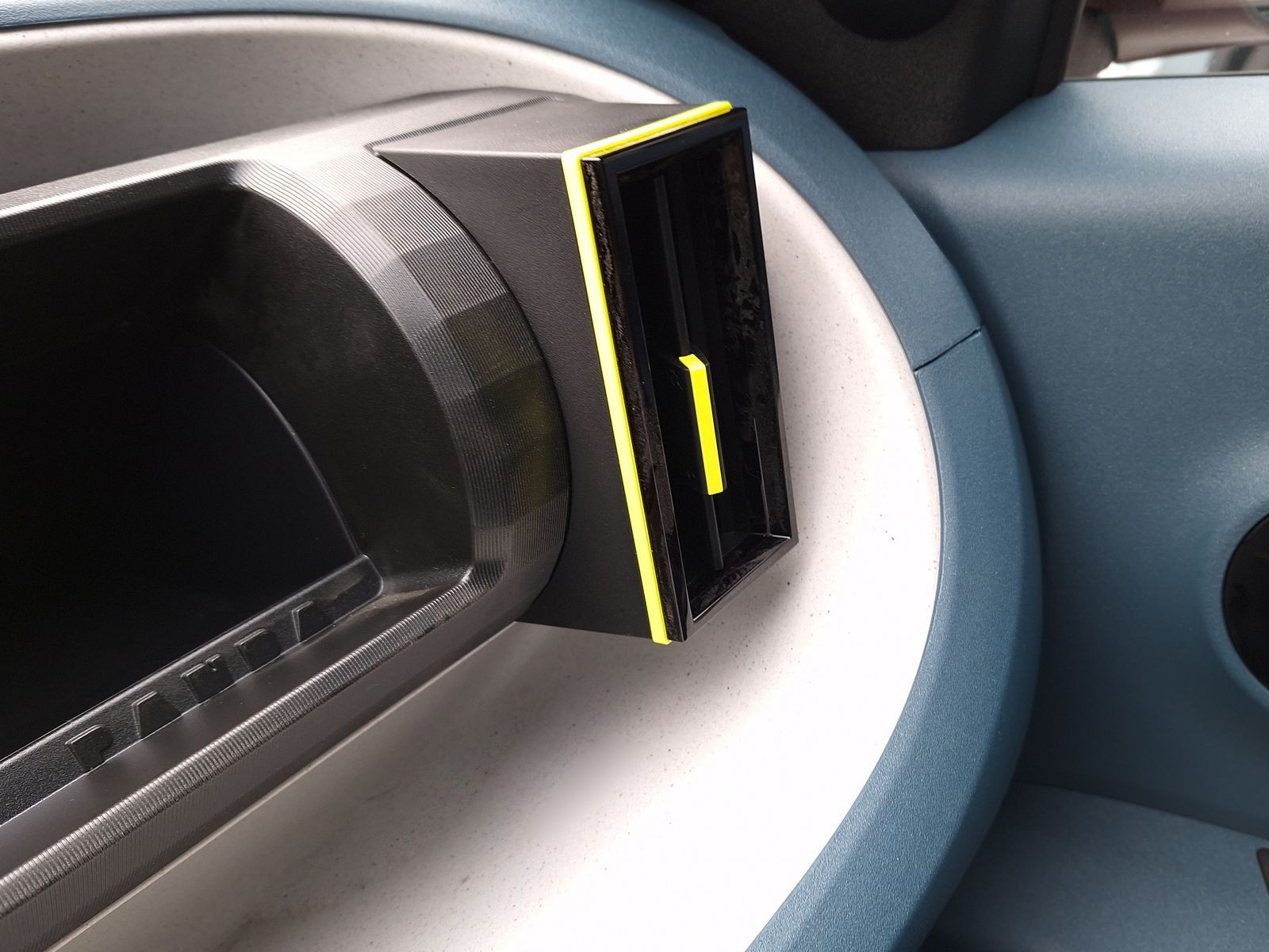 17 - Fiat Grande Panda 1.2 hybrid 110cv pop