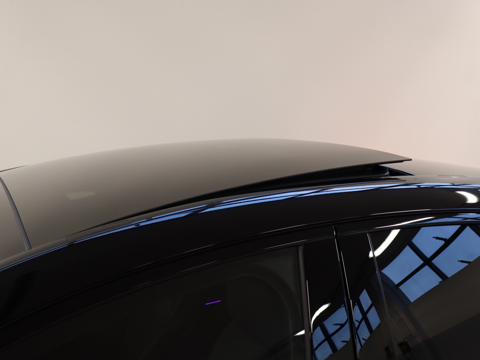 18 - Mercedes GLC coupe 300 e plug-in-hybrid amg line premium tech 4matic 9g-tronic