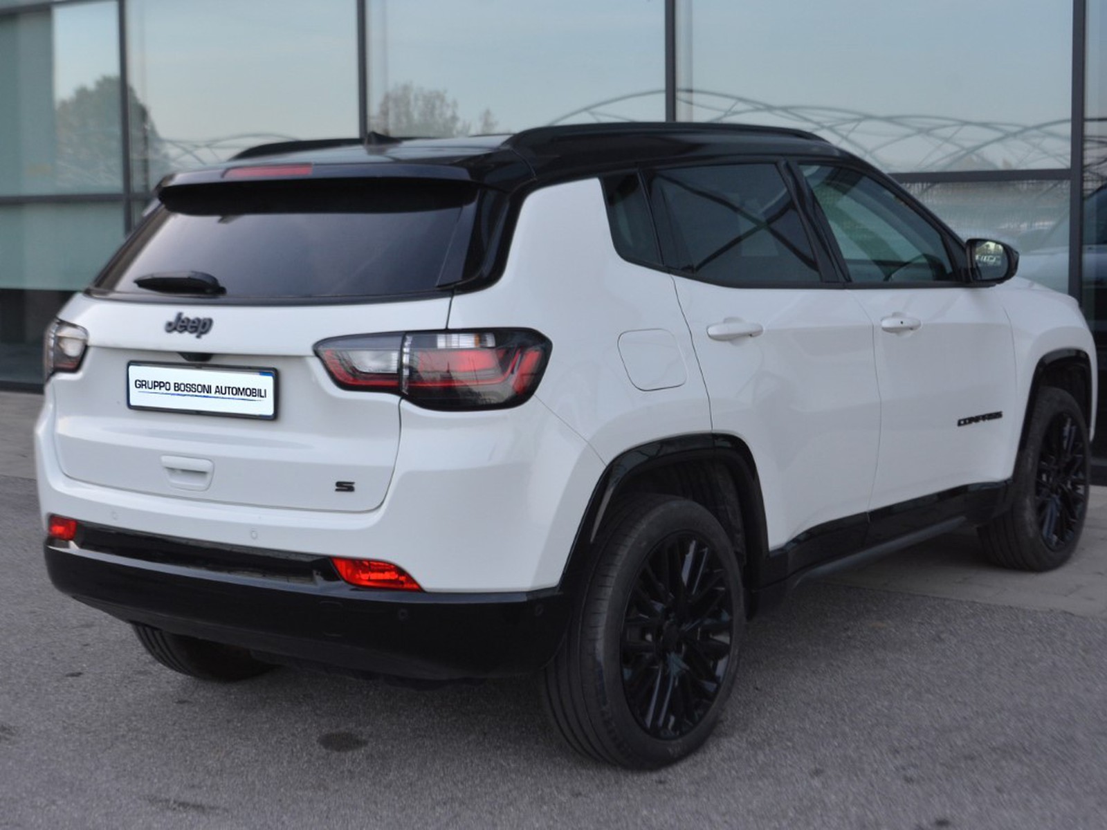 3 - Jeep Compass 1.6 multijet ii 130cv s 2wd