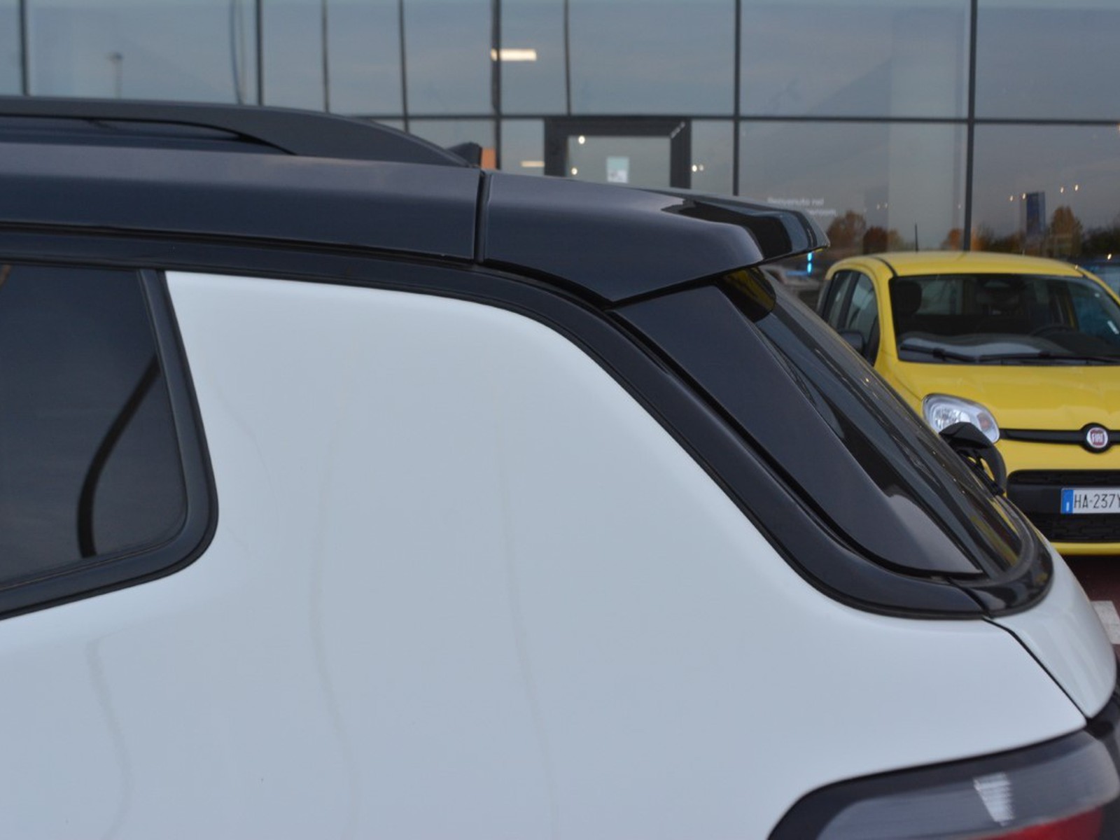 23 - Jeep Compass 1.6 multijet ii 130cv s 2wd