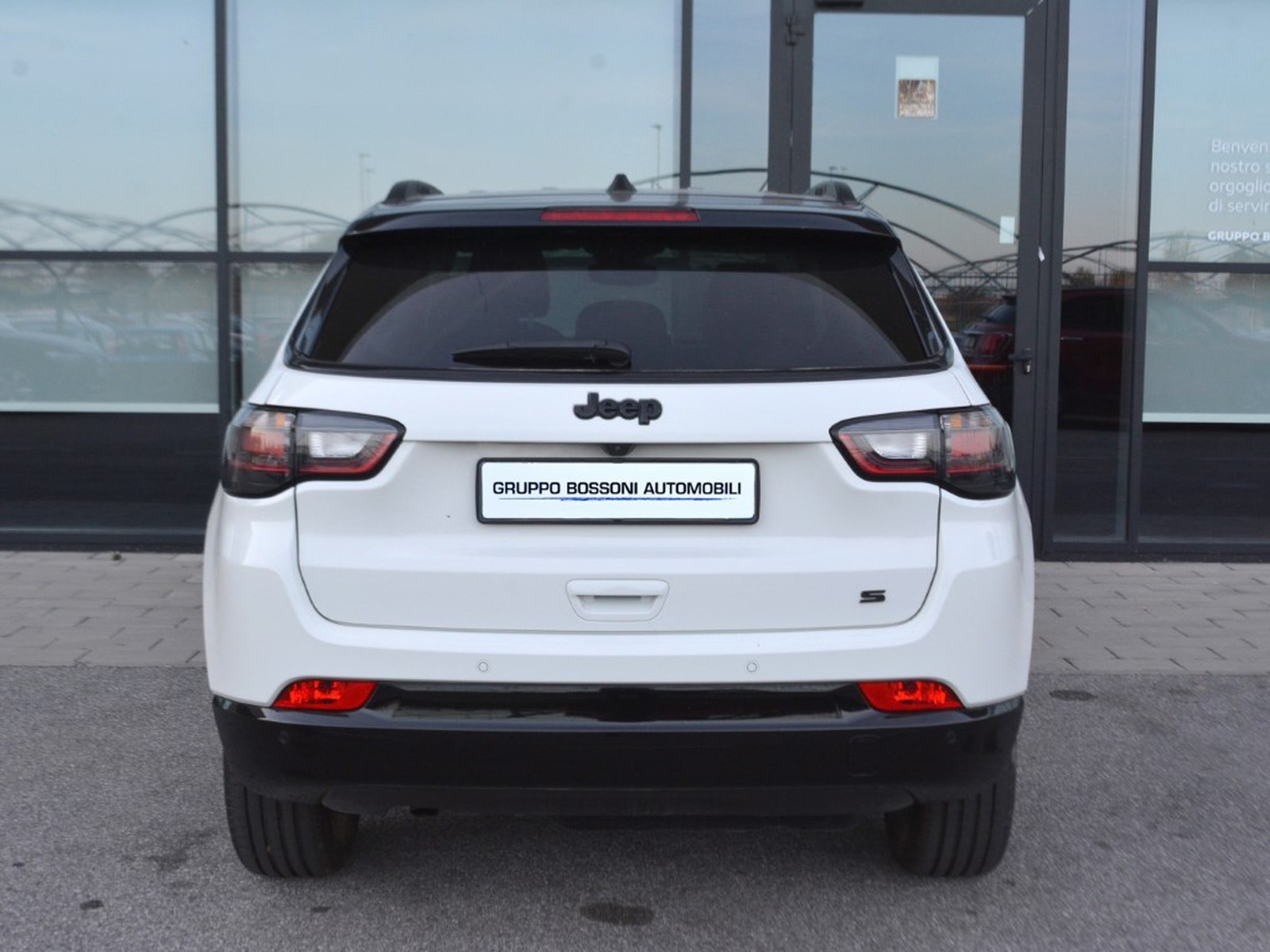 4 - Jeep Compass 1.6 multijet ii 130cv s 2wd