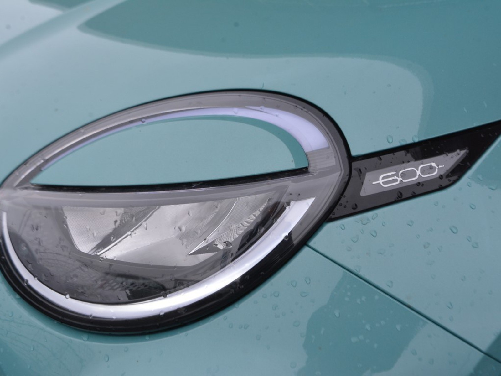 20 - Fiat 600 1.2 hybrid 145cv icon