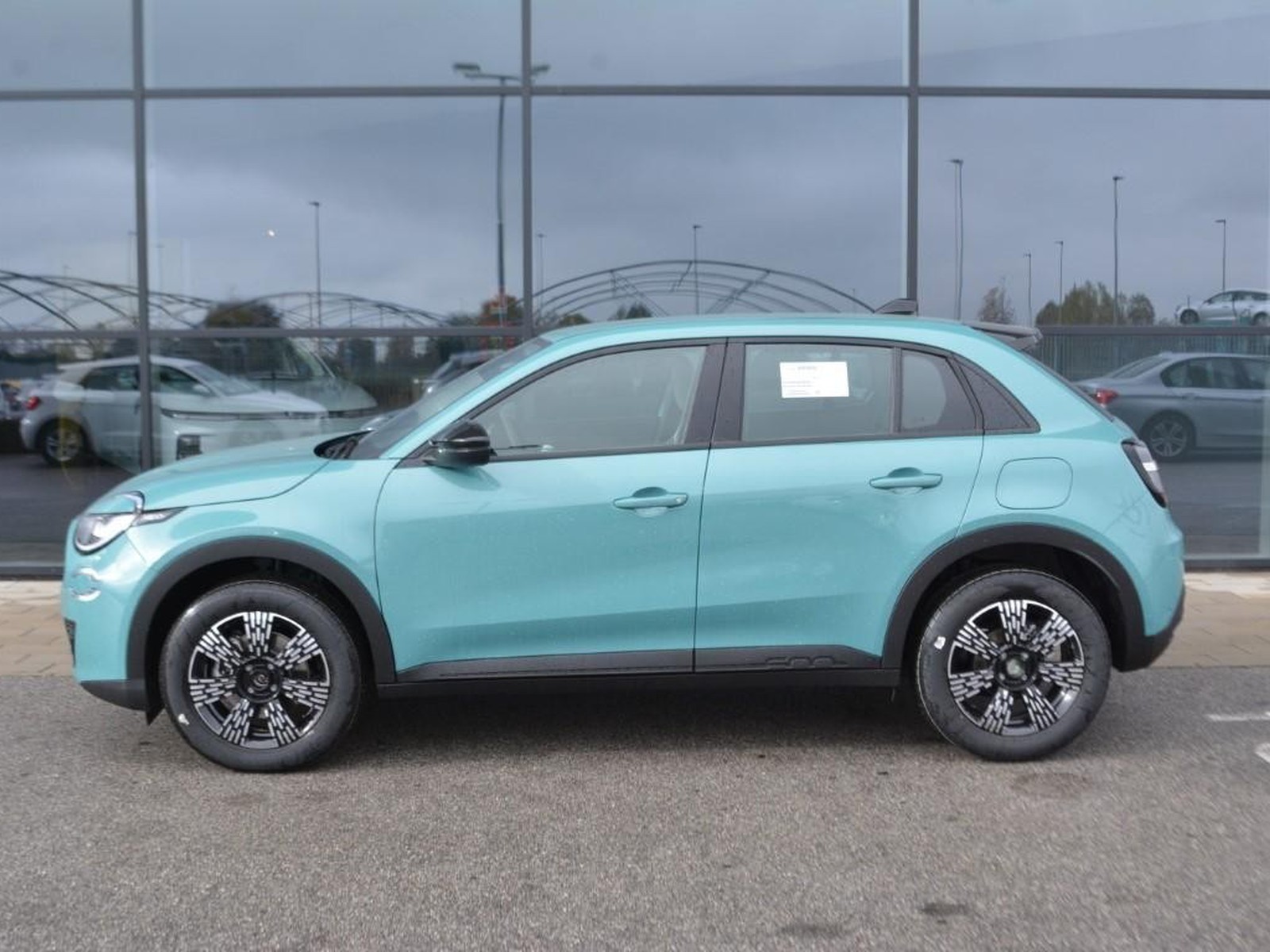 24 - Fiat 600 1.2 hybrid 145cv icon