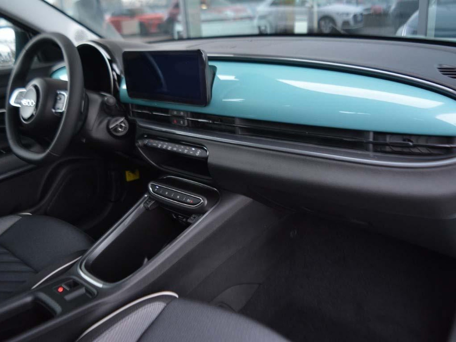 8 - Fiat 600 1.2 hybrid 145cv icon