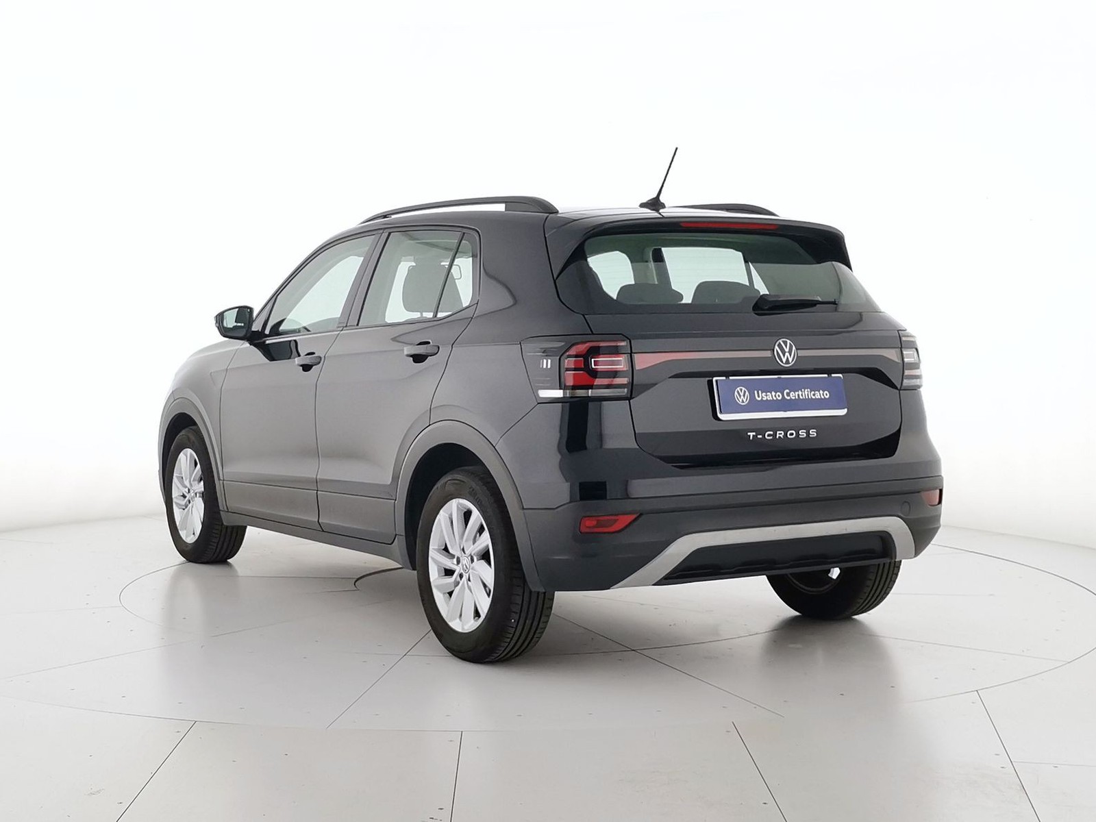 4 - Volkswagen T-Cross 1.0 tsi 110cv style