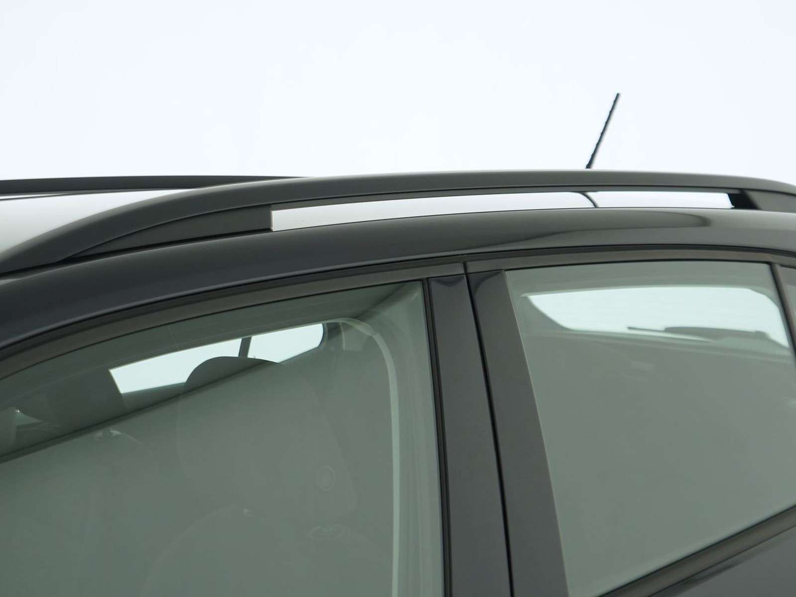 32 - Volkswagen T-Cross 1.0 tsi 110cv style