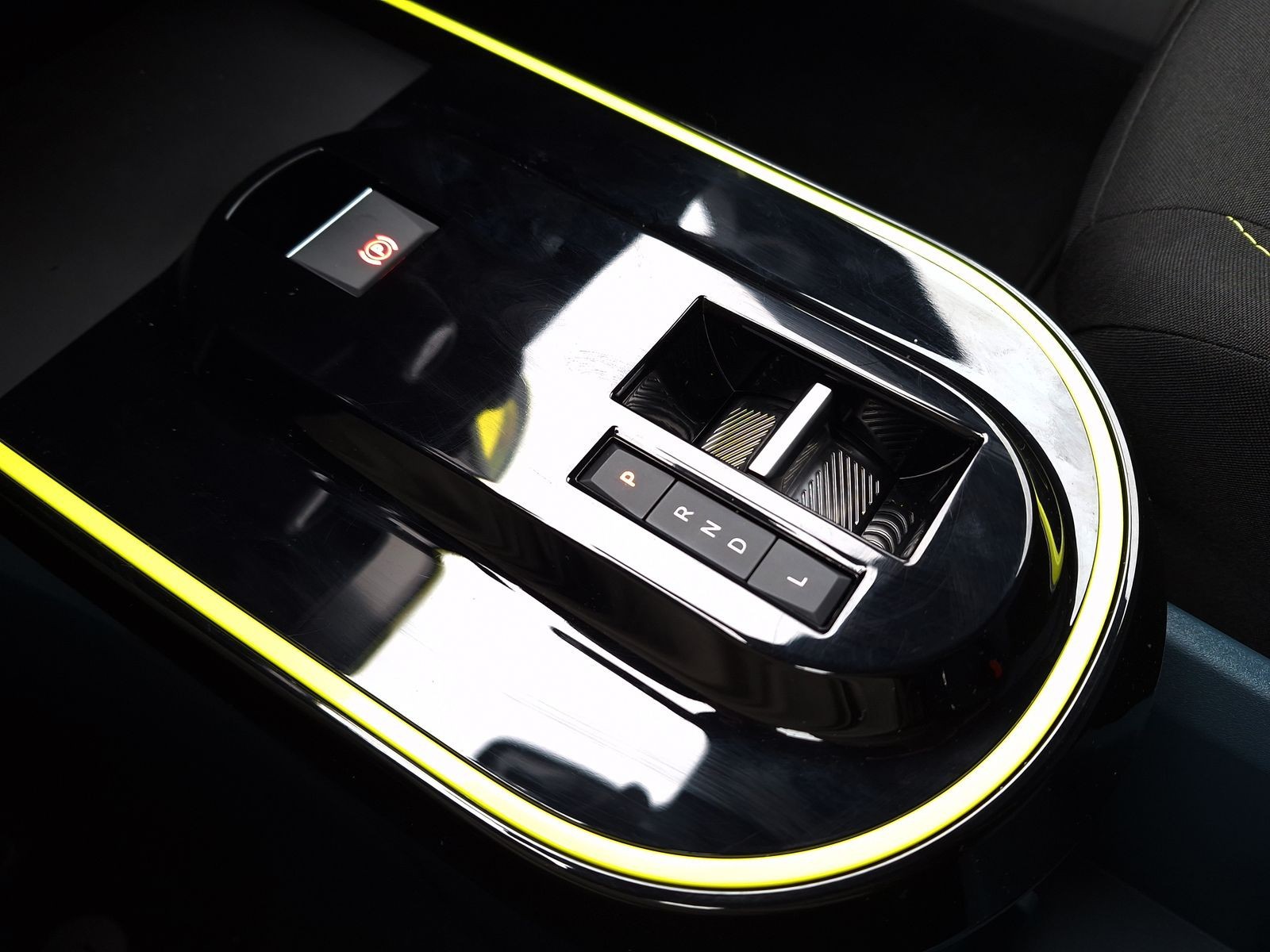 18 - Fiat Grande Panda 1.2 hybrid 110cv icon