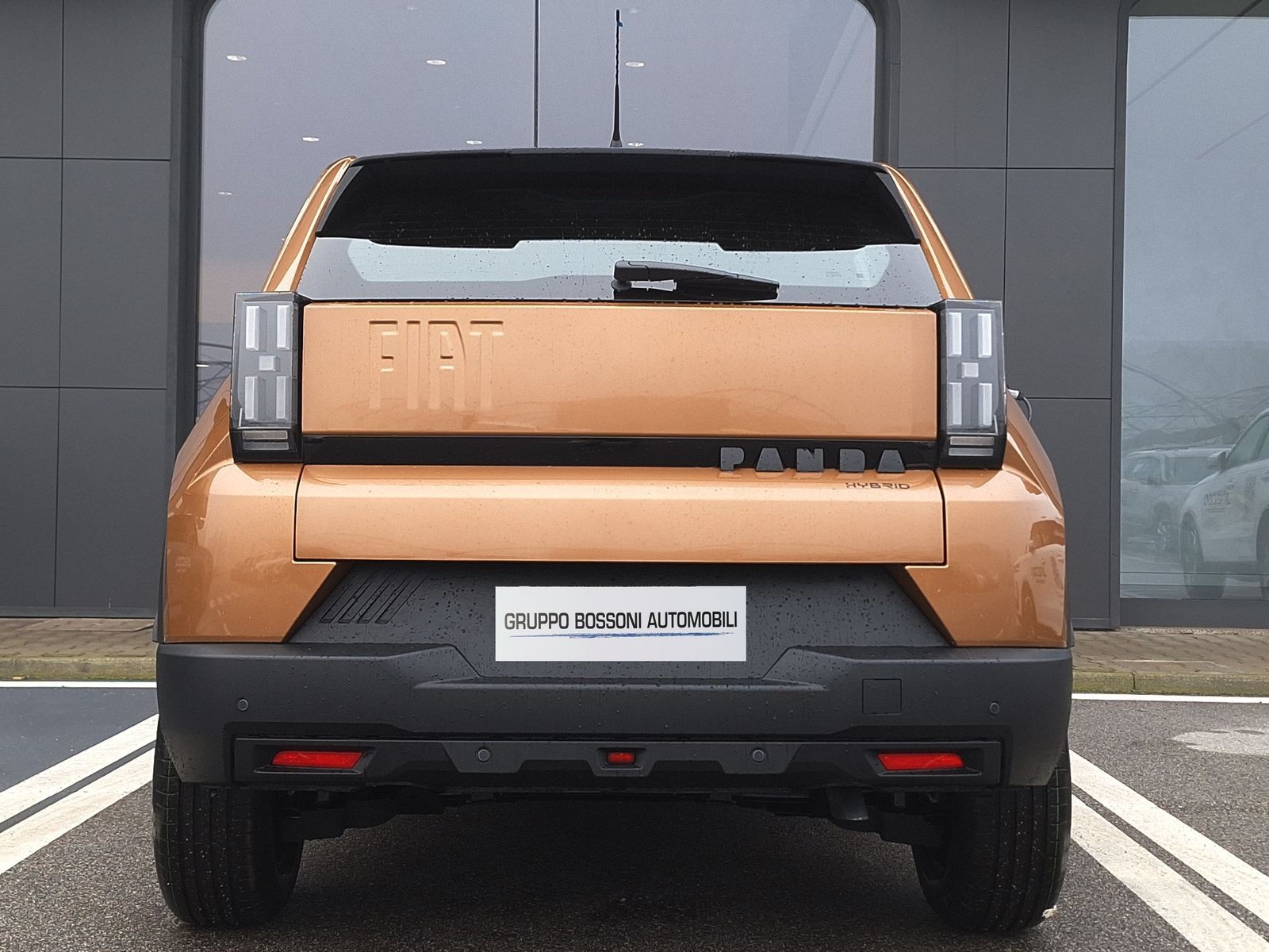 5 - Fiat Grande Panda 1.2 hybrid 110cv icon