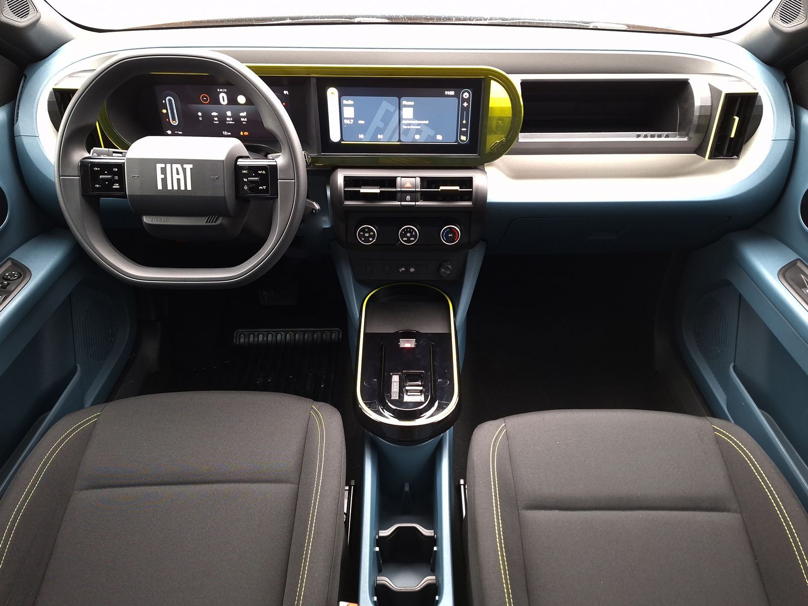 8 - Fiat Grande Panda 1.2 hybrid 110cv icon