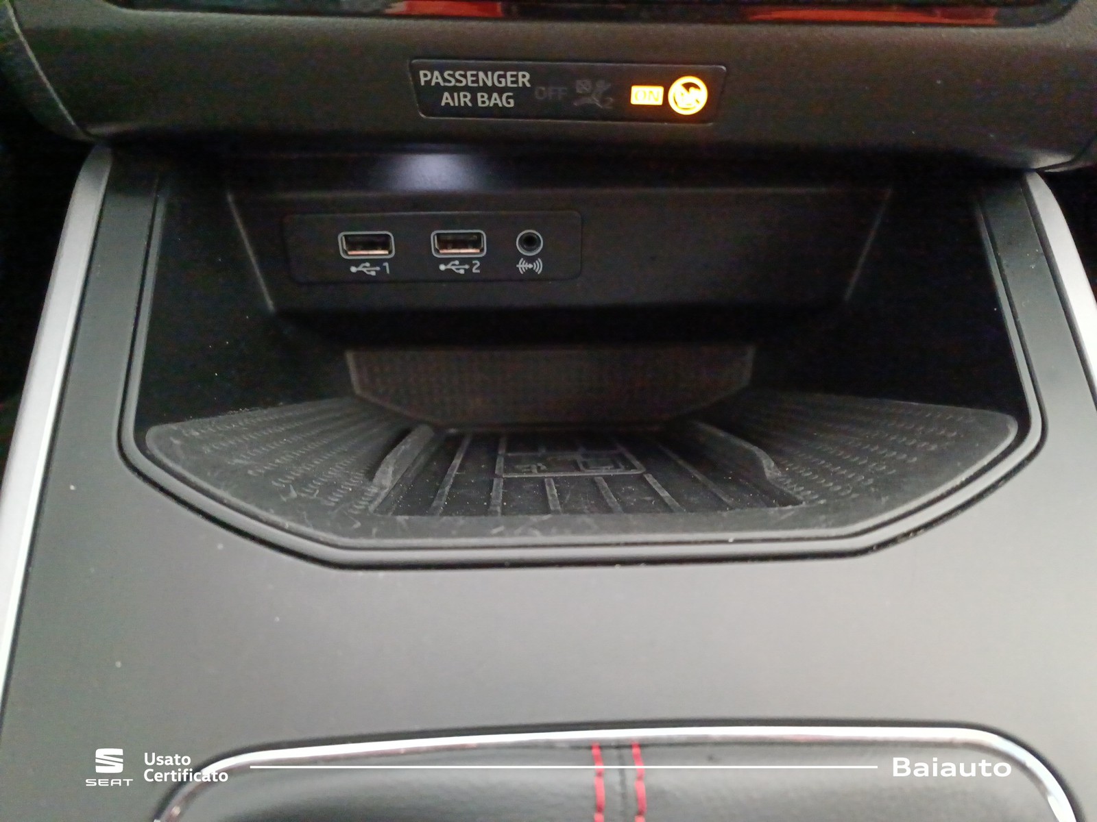 12 - Seat Arona 1.0 tgi 90cv fr