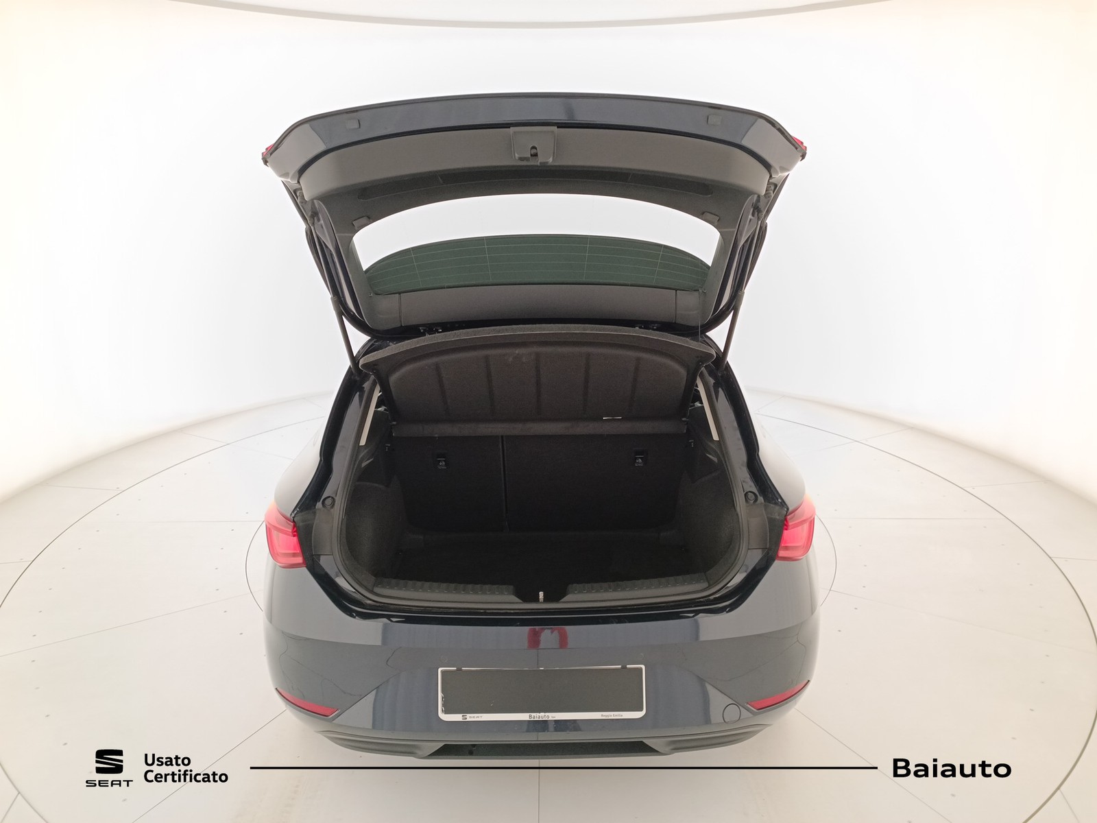 27 - Seat Leon 2.0 tdi 115cv business