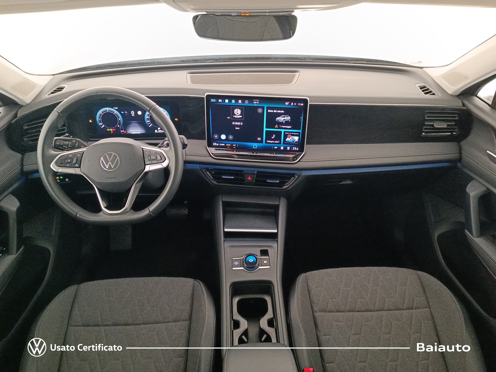 6 - Volkswagen Tiguan 2.0 tdi scr 150cv life dsg