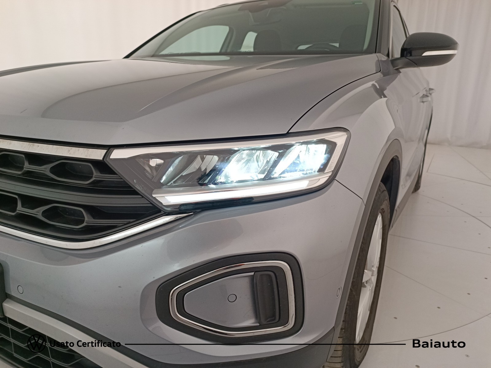 24 - Volkswagen T-Roc 2.0 tdi scr 115cv life