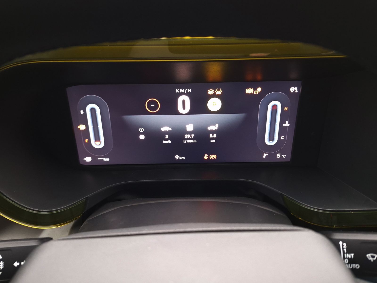 10 - Fiat Grande Panda 1.2 hybrid 110cv la prima