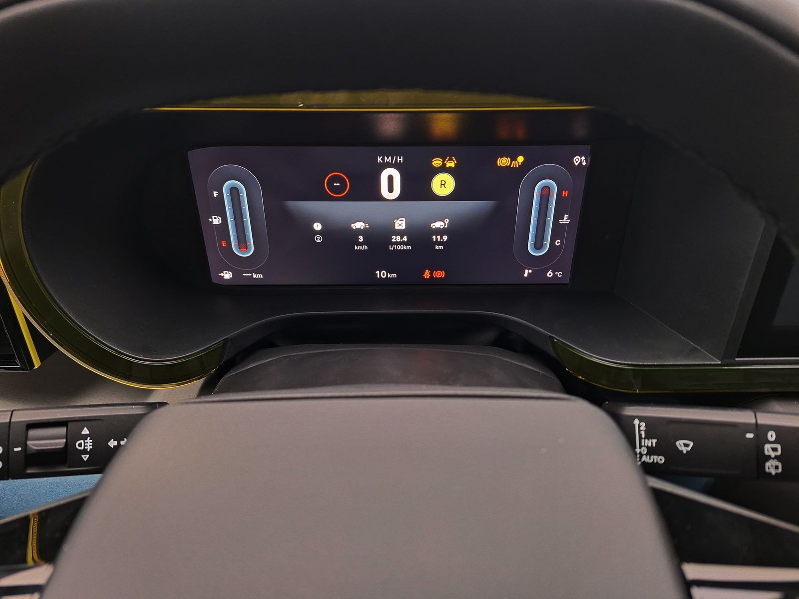 10 - Fiat Grande Panda 1.2 hybrid 110cv la prima