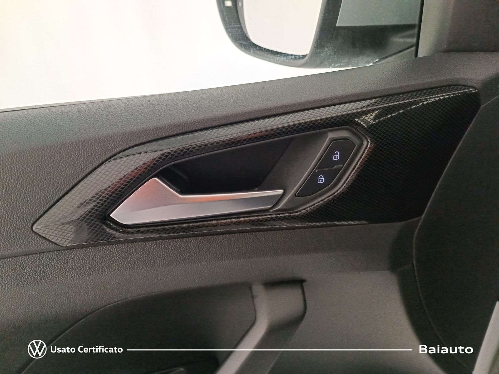 18 - Volkswagen T-Cross 1.0 tsi 115cv life dsg