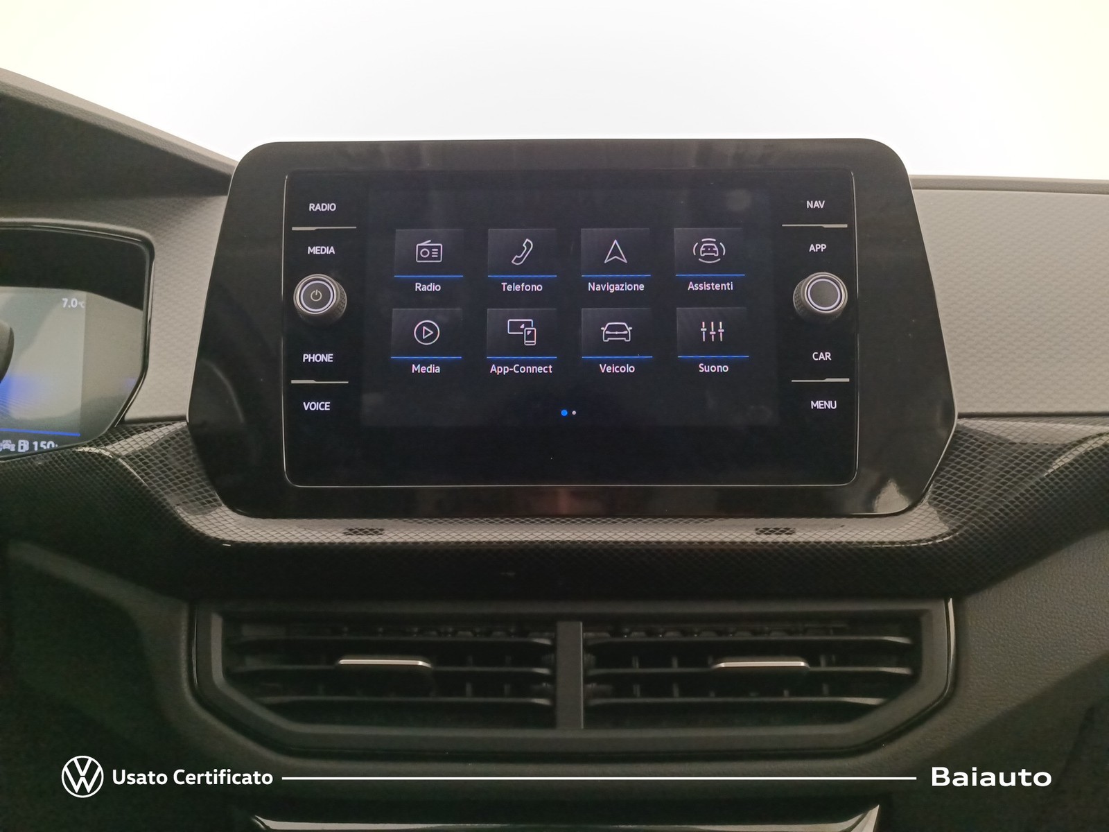 10 - Volkswagen T-Cross 1.0 tsi 115cv life dsg