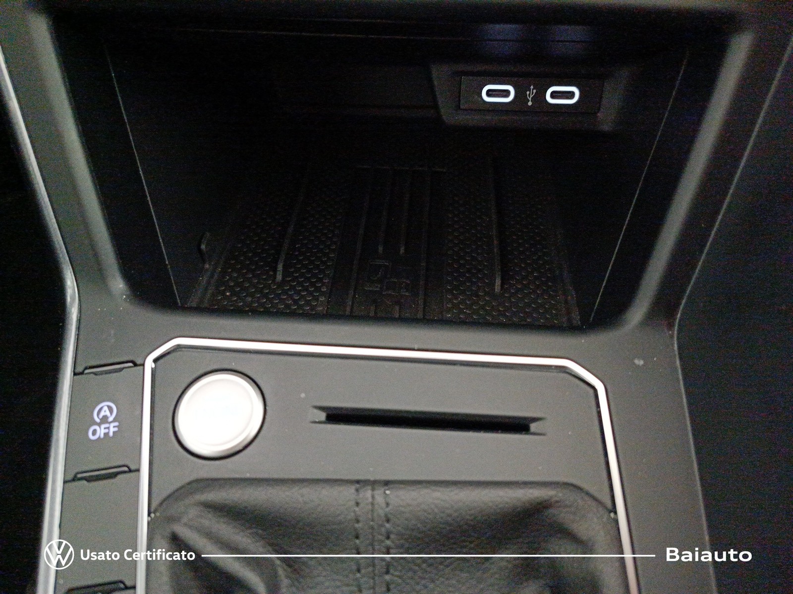 12 - Volkswagen Polo 1.0 tsi 95cv style