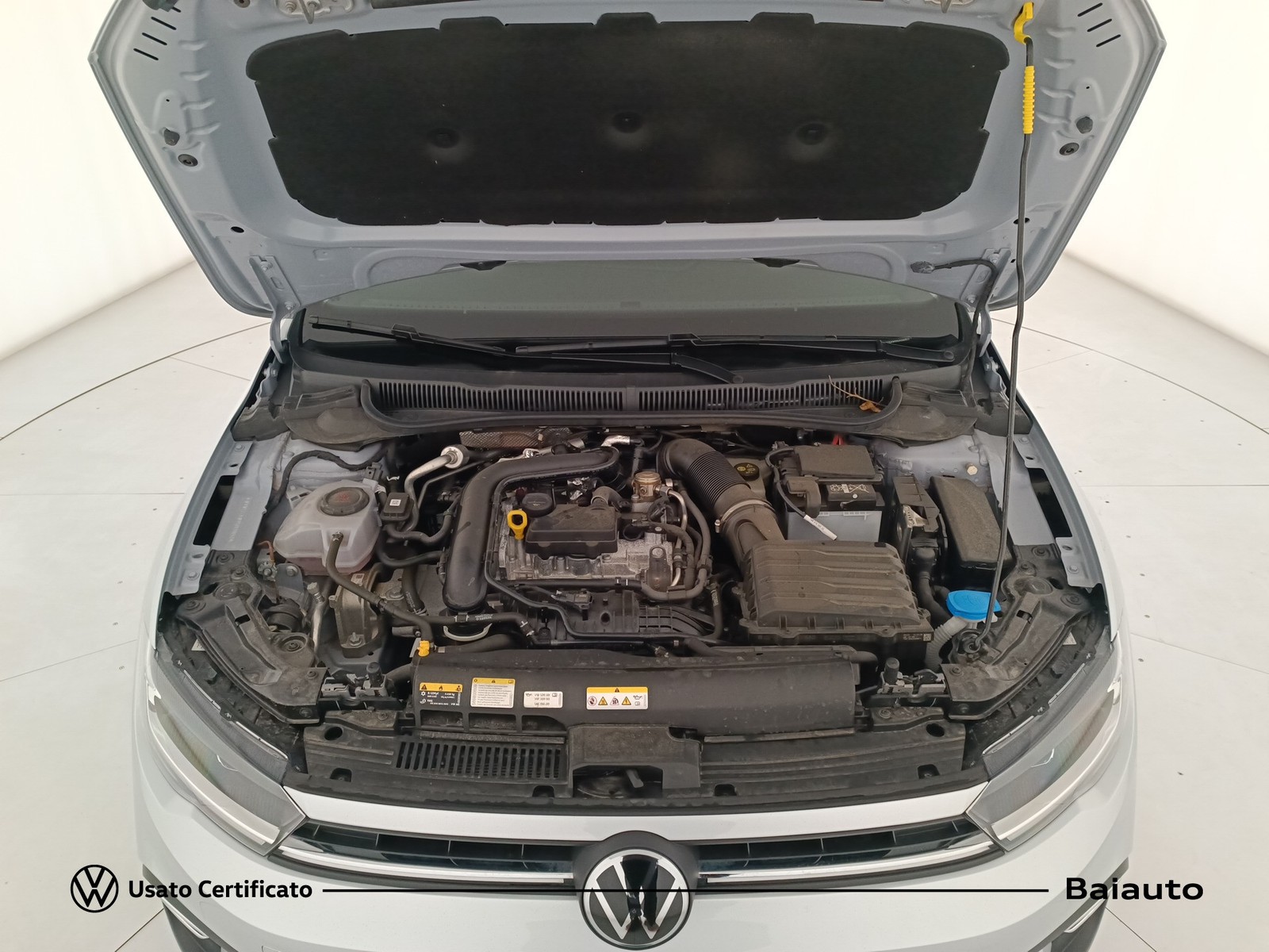 29 - Volkswagen Polo 1.0 tsi 95cv style