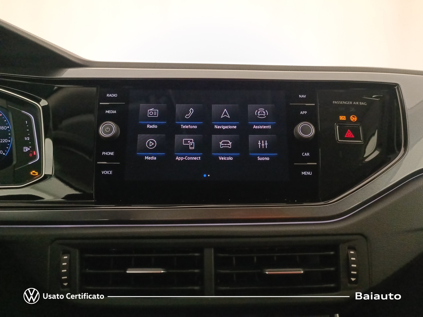 10 - Volkswagen Polo 1.0 tsi 95cv style