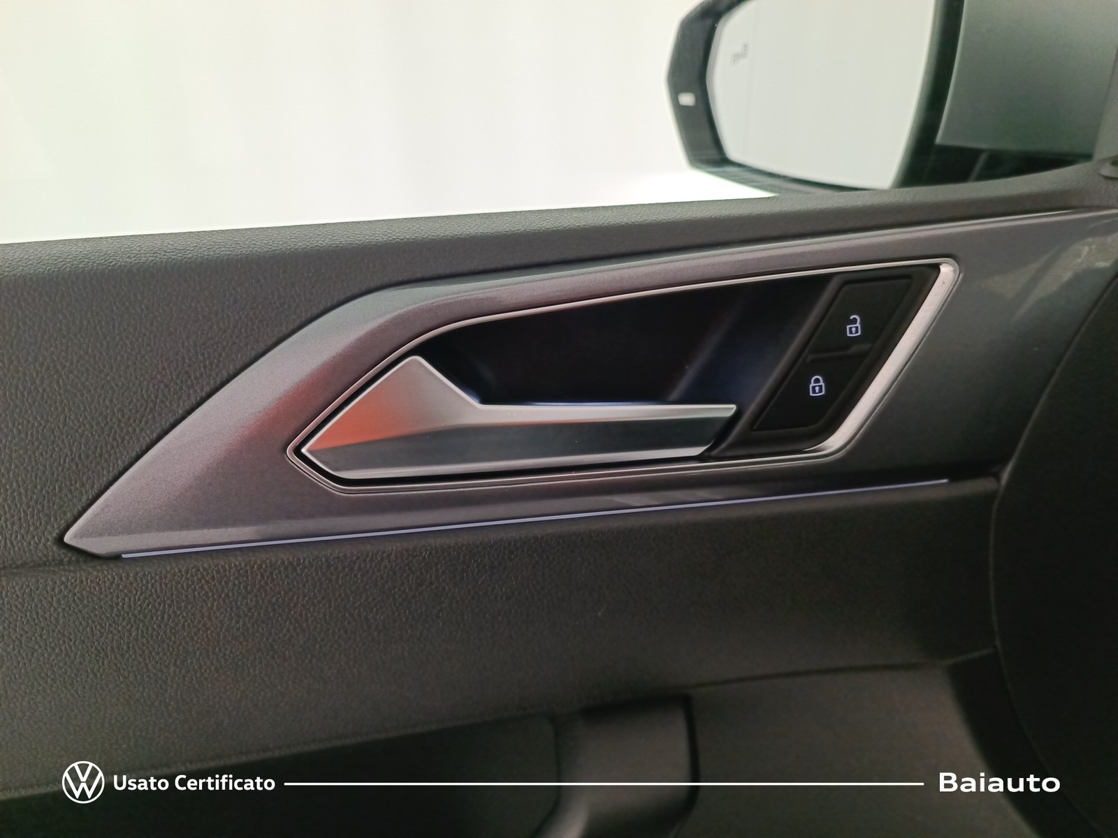 18 - Volkswagen Polo 1.0 tsi 95cv style