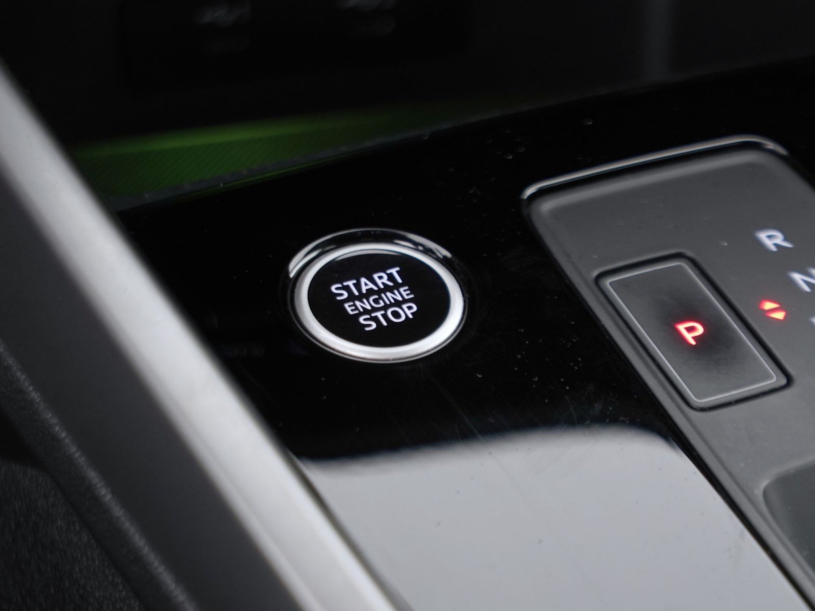 23 - Audi A3 sportback 35 1.5 tfsi mhev business advanced s tronic