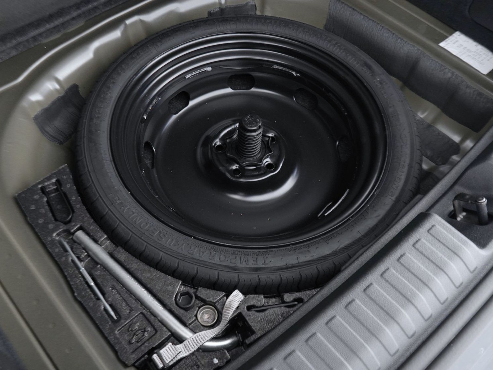 32 - Audi A3 sportback 35 1.5 tfsi mhev business advanced s tronic